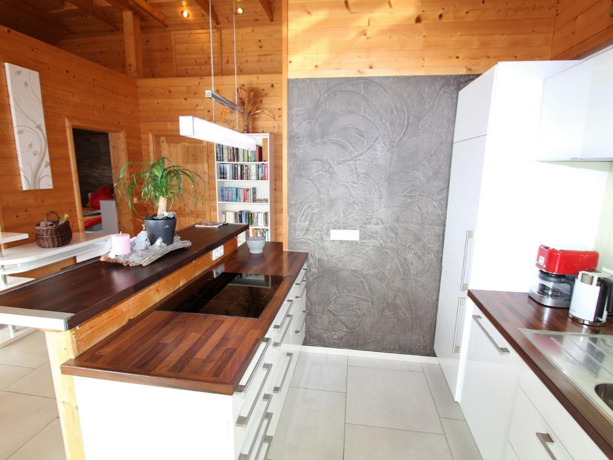 Apartment Directly On Lake Ossiach In Carinthia Stockelweingarten Exterior foto