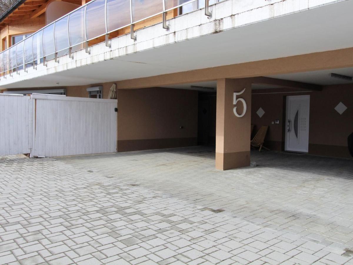 Apartment Directly On Lake Ossiach In Carinthia Stockelweingarten Exterior foto